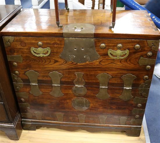 A Korean elm chest W.89cm